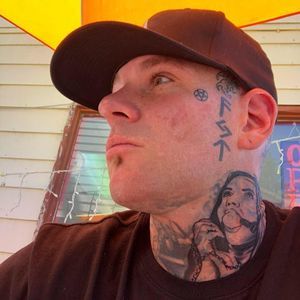 Meet your Posher, Kolby